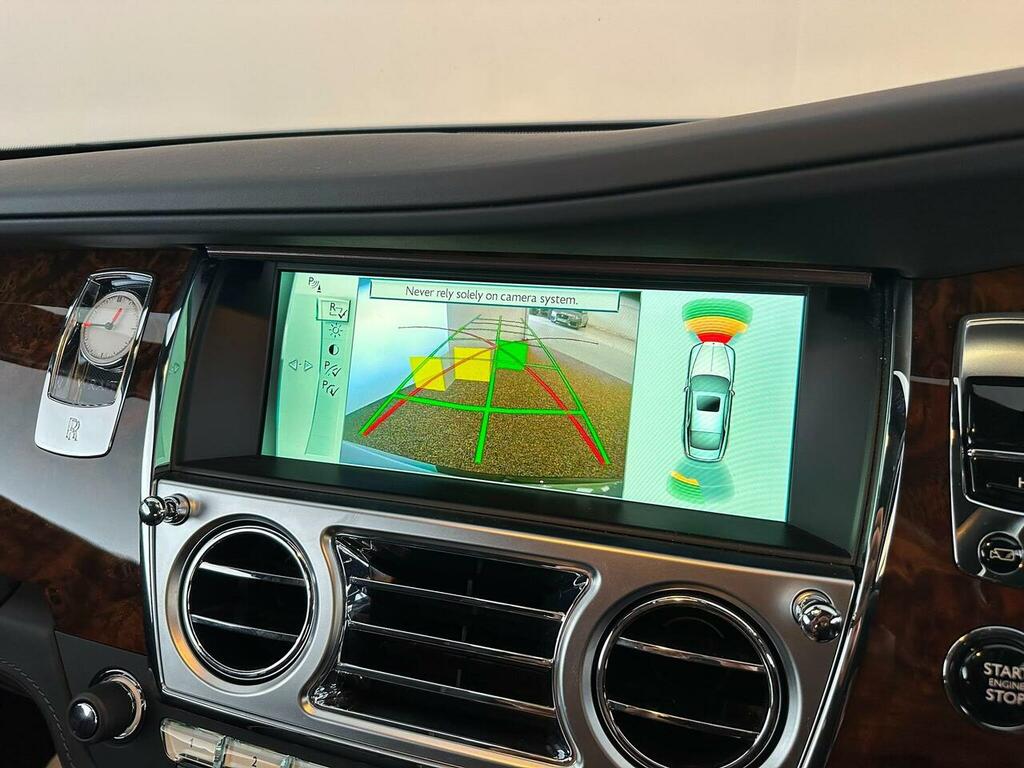 Rolls-Royce Wraith 6.6 V12 Coupe  #4