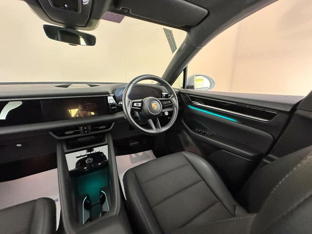 Porsche Macan 2.0T Suv Pdk 4Wd 265 Ps Grey #20