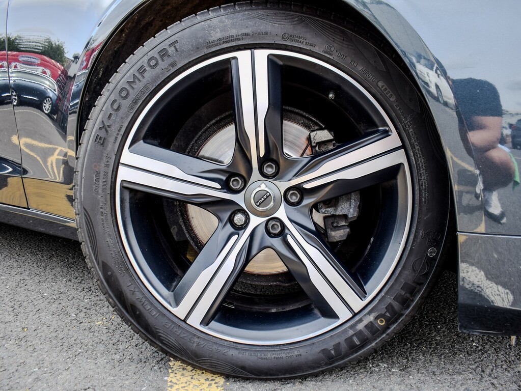 Volvo V90 D4 R-design Grey