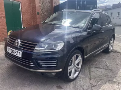 Volkswagen Touareg 3.0 Tdi V6 Bluemotion Tech R-line Tiptronic 4Wd Eu Grey #3