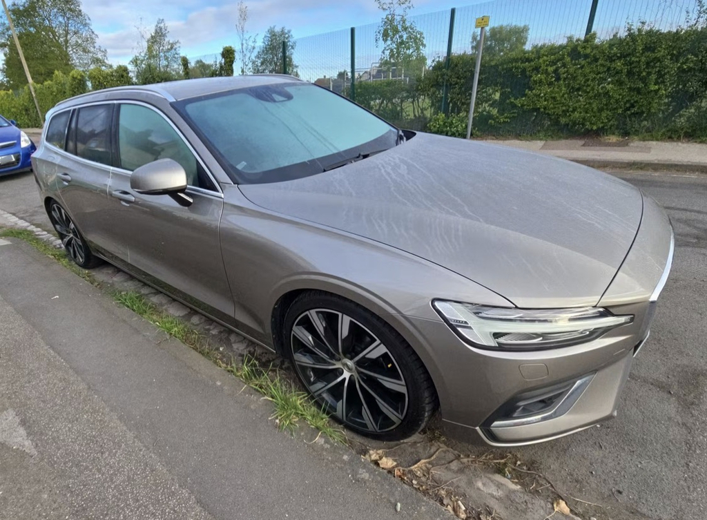 Volvo V60 D4 Inscription Pro Grey