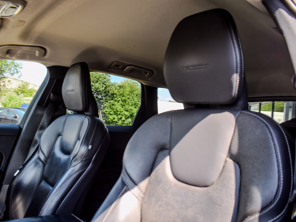 Volvo XC60 D4 R-design Silver #12