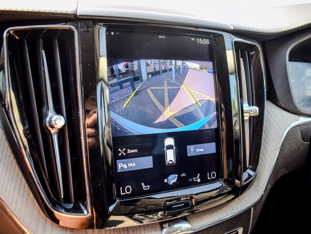 Volvo XC60 D4 R-design Silver #14