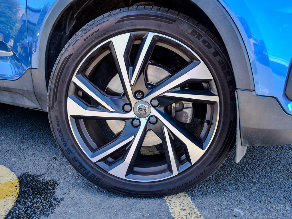 Volvo XC40 T4 R-design Pro Blue #2