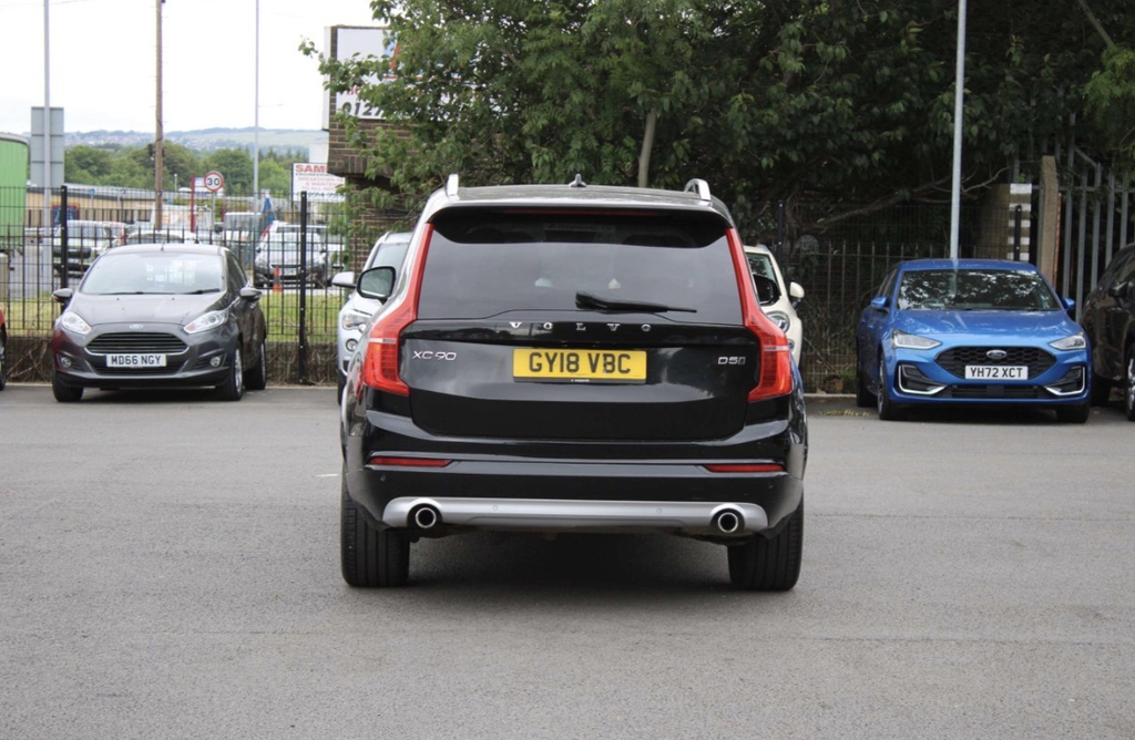 Volvo XC90 D5 Powerpulse Momentum Pro Awd Black #4