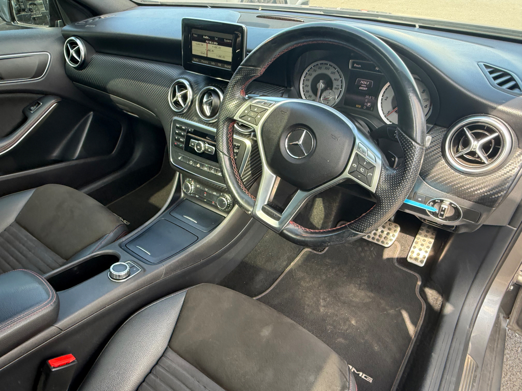 Mercedes-Benz A Class A180 Cdi Blueefficiency Se Black #8
