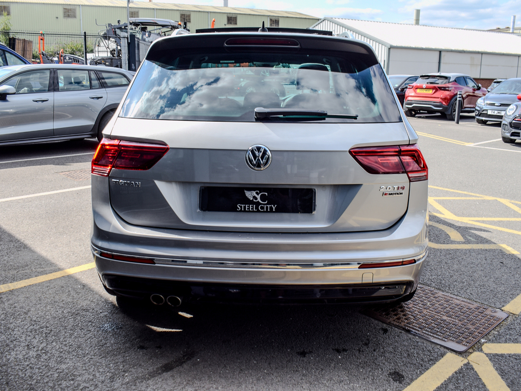 Volkswagen Tiguan 2.0 Tdi Bluemotion Tech Sel 2017 Silver #5