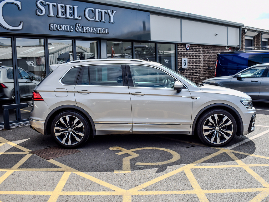 Volkswagen Tiguan 2.0 Tdi Bluemotion Tech Sel 2017 Silver #3