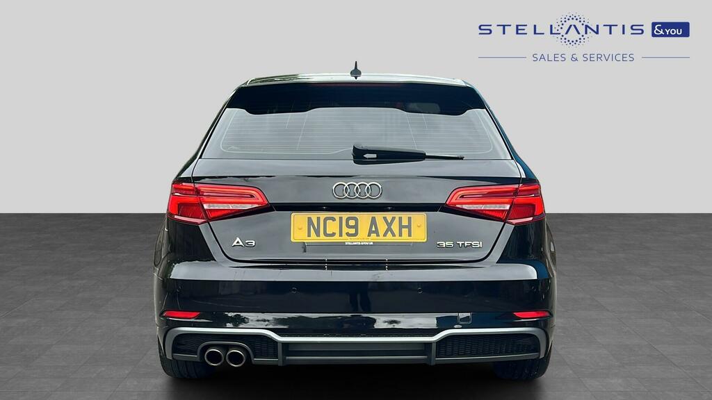 Audi A3 1.5 Tfsi Cod 35 S Line Sportback S Tronic Euro 6 NC19AXH Black #4