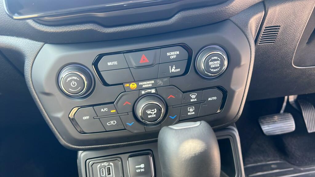 Jeep Renegade 1.5 T4 E-hybrid Mhev Altitude Dct Euro 6 Ss White #26