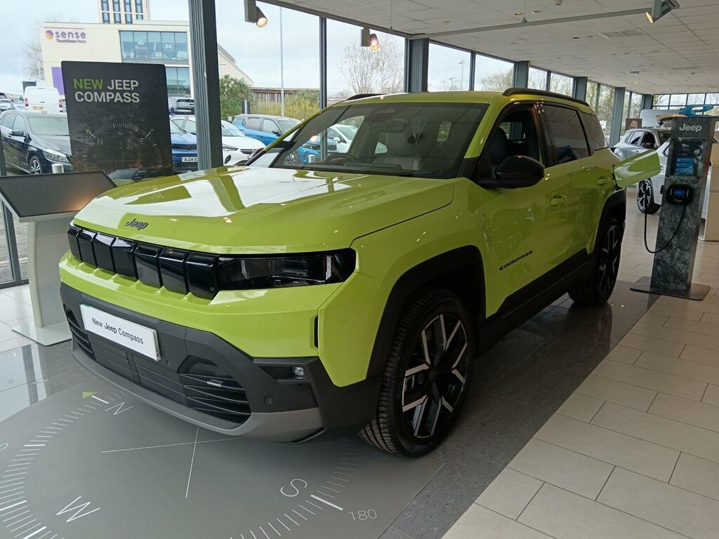 Jeep Compass 74Kwh First Edition 11Kw Charger Green #4