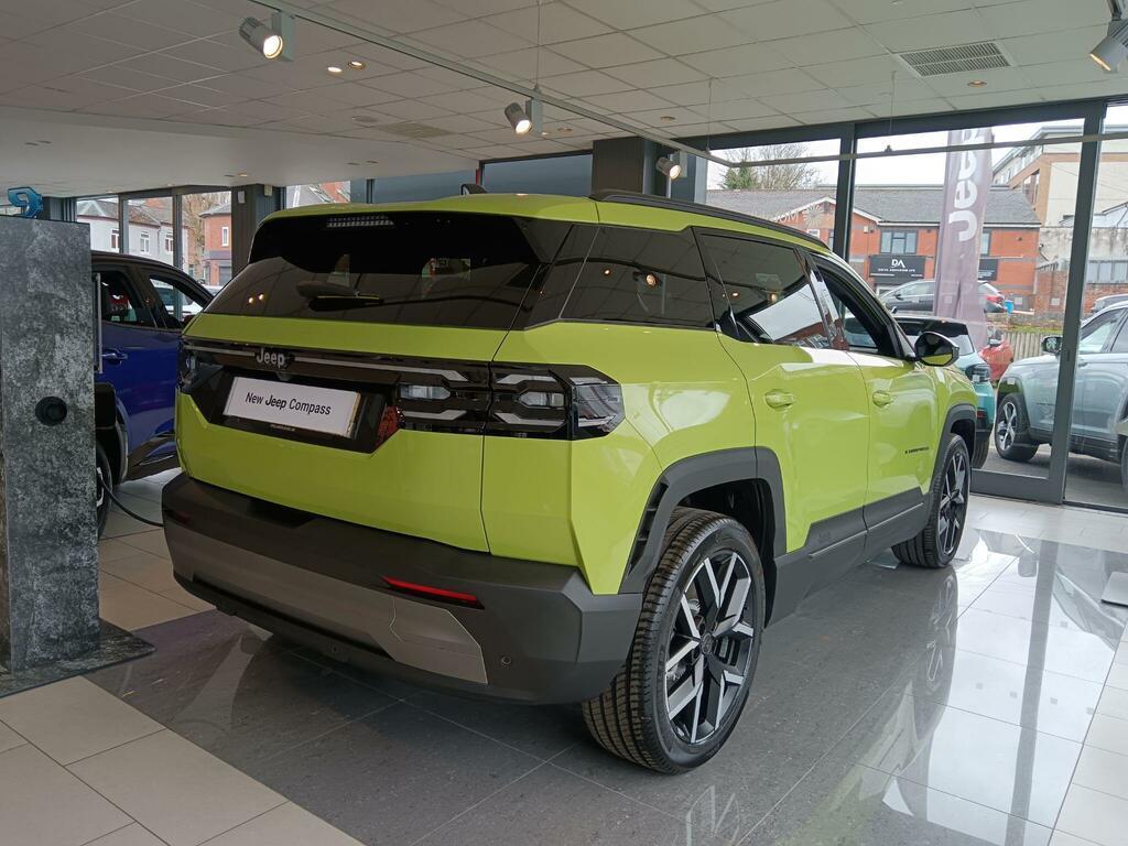 Jeep Compass S Black #11
