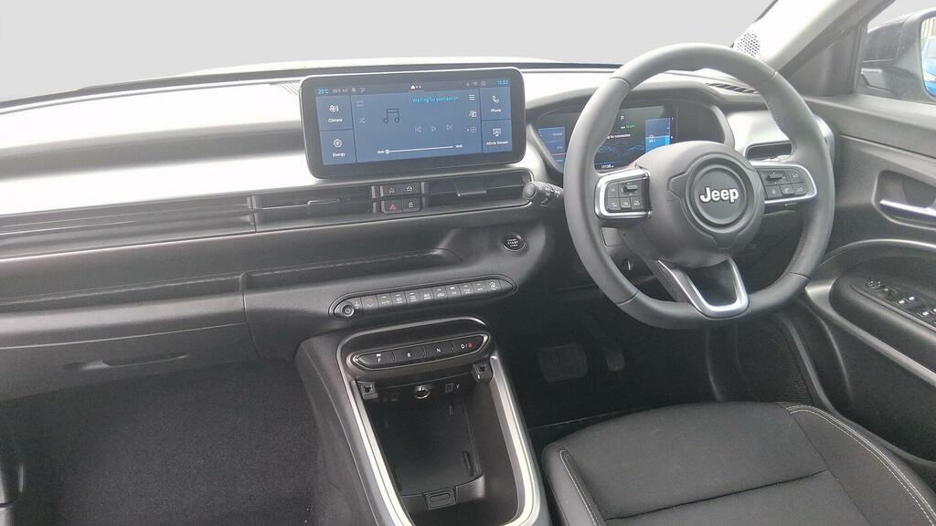 Jeep Avenger 115Kw Summit 54Kwh Black #39