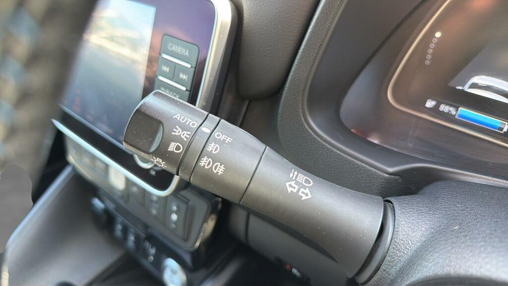 Nissan Leaf 110Kw N-connecta 40Kwh Cwvehiclemarketing Grey #20