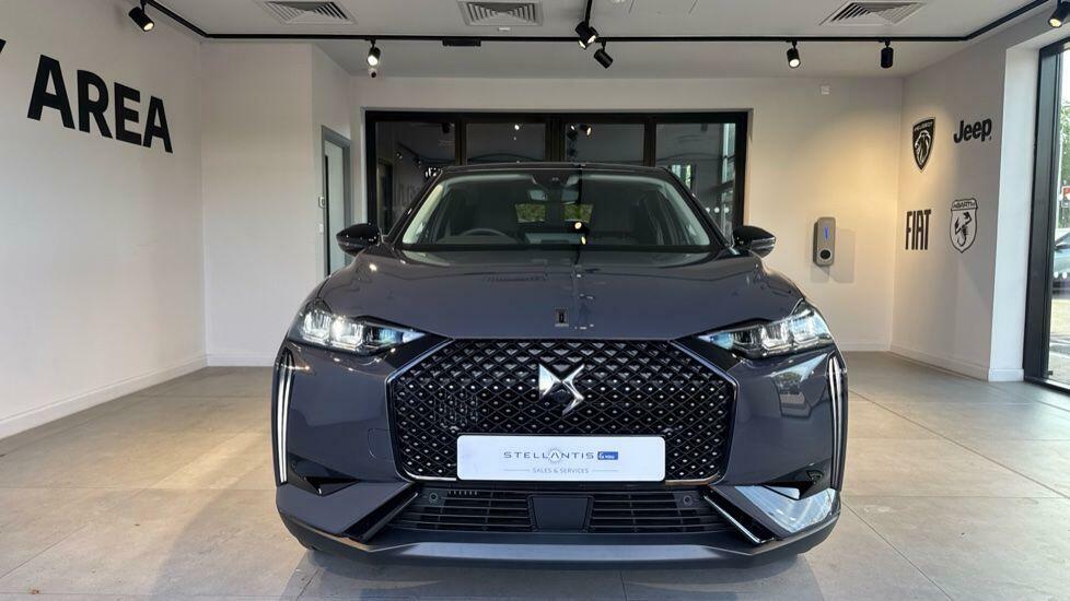 DS DS 3 Hatchback Grey #2