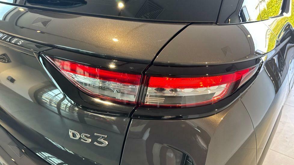 DS DS 3 Hatchback Grey #37