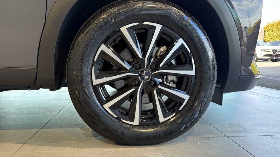 DS DS 3 Hatchback Grey #17