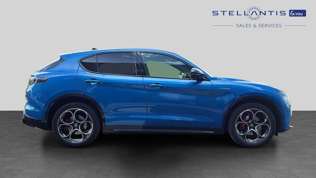 Alfa Romeo Stelvio 2.0T Veloce Q4 Awd Euro 6 Ss Blue #2