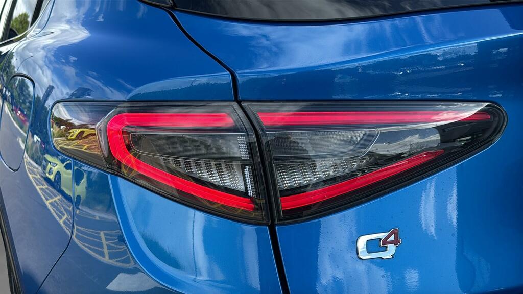 Alfa Romeo Stelvio 2.0T Veloce Q4 Awd Euro 6 Ss Blue #5