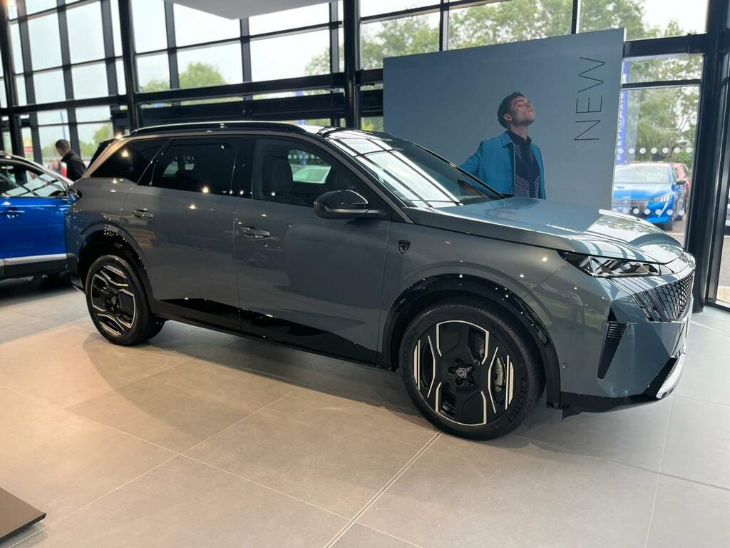 Peugeot 5008 73Kwh Gt Blue #2