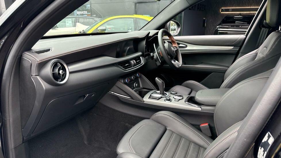 Alfa Romeo Stelvio 2022 2.0T Sprint Suv Q4 Awd Euro 6 Grey #33