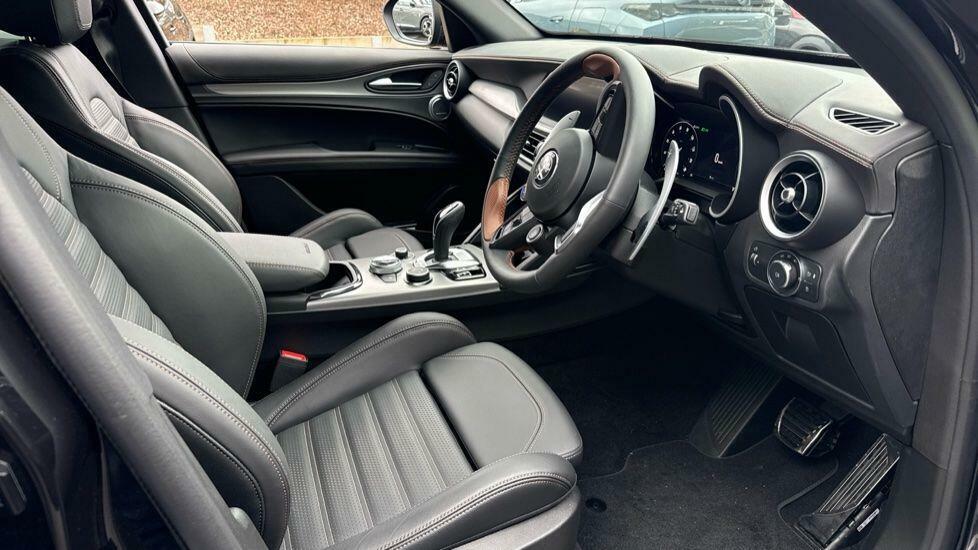 Alfa Romeo Stelvio 2022 2.0T Sprint Suv Q4 Awd Euro 6 Grey #16