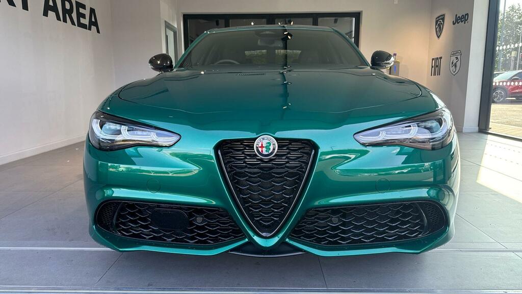 Alfa Romeo Giulia 2.0T Intensa Euro 6 Ss Green #2