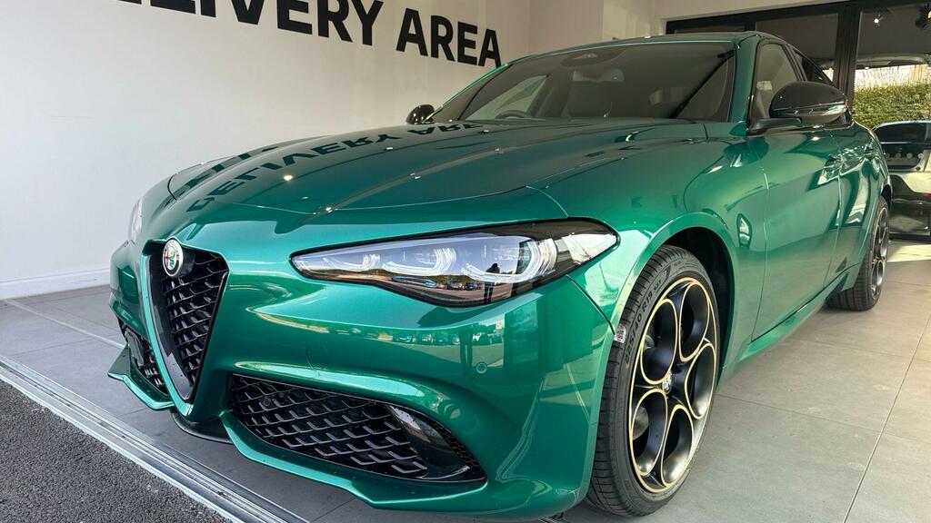 Alfa Romeo Giulia 2.0T Intensa Euro 6 Ss Green #3