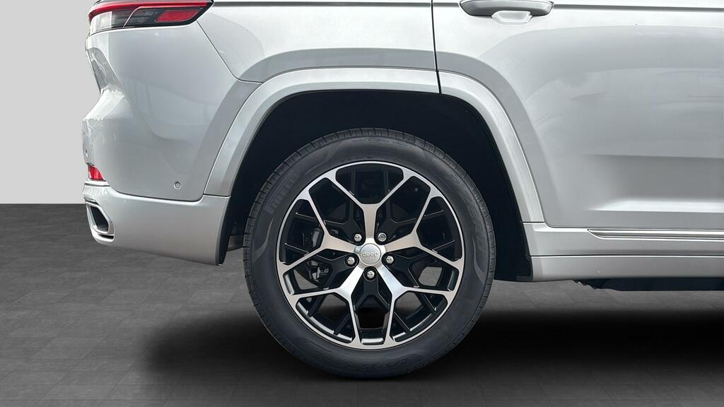 Jeep Grand Cherokee 2 2.0 17.3Kwh Summit Reserve Suv Plug-i Black #13