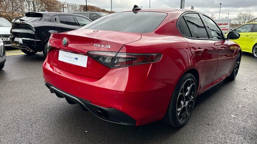 Alfa Romeo Giulia Red #9