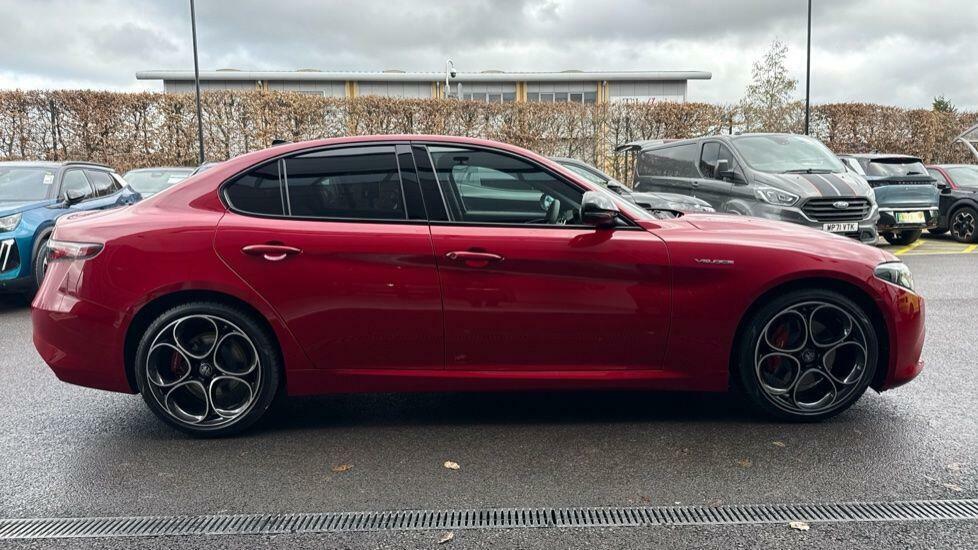 Alfa Romeo Giulia Red #7