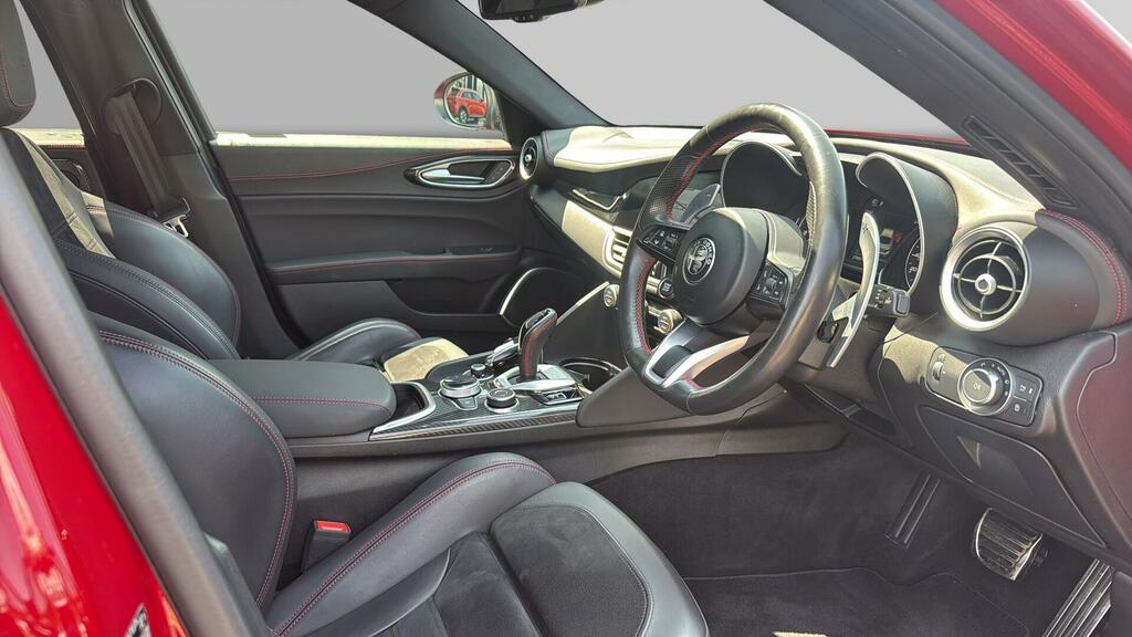 Alfa Romeo Giulia  Grey #32