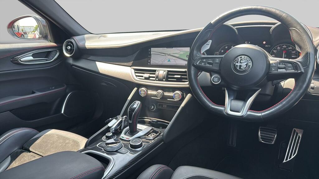 Alfa Romeo Giulia  Grey #40