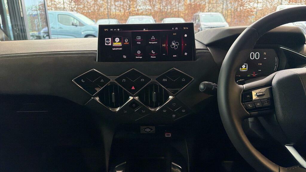 DS DS 3 Hatchback 1.6 Bluehdi Dstyle Nav Euro 6 Ss Grey #20