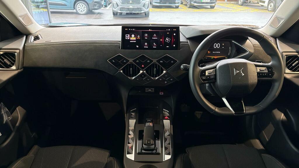 DS DS 3 Hatchback 1.6 Bluehdi Dstyle Nav Euro 6 Ss Grey #11