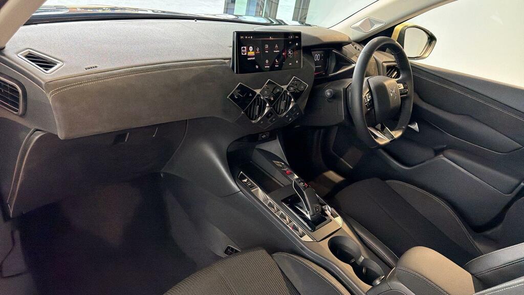 DS DS 3 Hatchback 1.6 Bluehdi Dstyle Nav Euro 6 Ss Grey #10