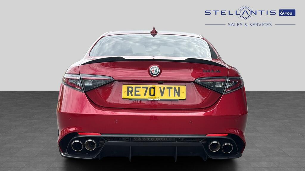 Alfa Romeo Giulia Quadrifoglio Red #4