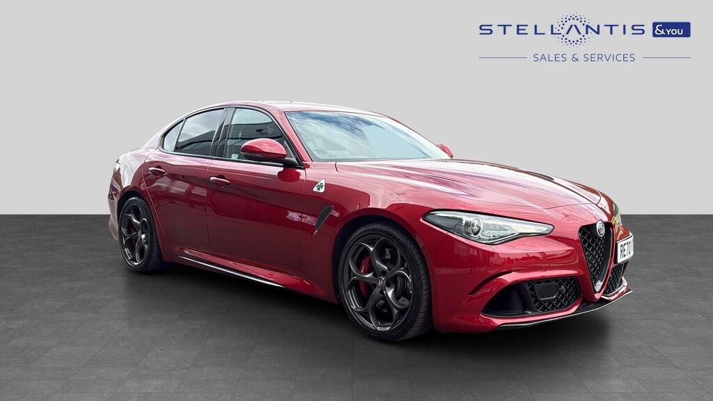 Alfa Romeo Giulia Quadrifoglio Red