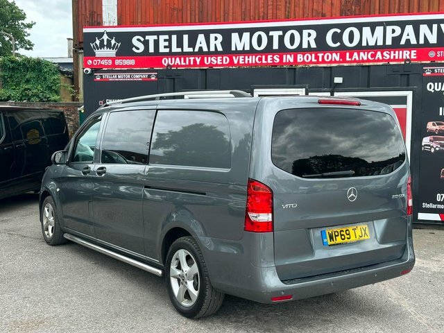 Mercedes-Benz Vito 2019 2.1 119 Cdi Premium Crew Van G-tronic Rwd L3 WP69TJX Grey #4