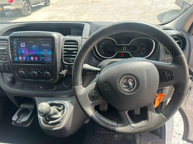 Vauxhall Vivaro 1.6L 1.6 Cdti 2900 Sportive L2 Euro 6 Silver #10
