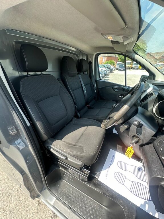 Vauxhall Vivaro 2900 L2h1 Grey #12