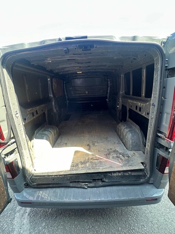 Vauxhall Vivaro 2900 L2h1 Grey #14