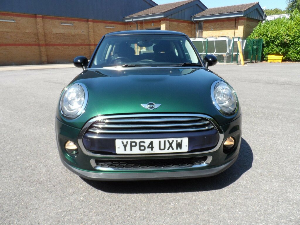 Mini Hatch 1.5 Cooper Euro 6 Ss YP64UXW Green #2