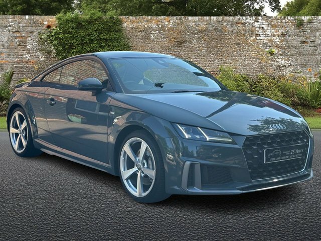 Audi TT Tt S Line 45 Tfsi S-a White #1