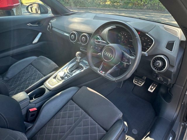 Audi TT Tt S Line 45 Tfsi S-a White #2