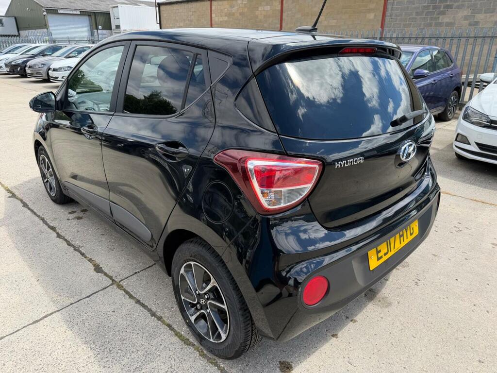 Hyundai I10 Hatchback 1.2 Premium Euro 6 201717 EJ17HYG Black #6