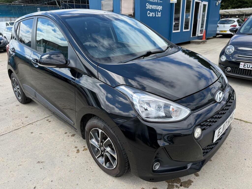 Hyundai I10 Hatchback 1.2 Premium Euro 6 201717 EJ17HYG Black #2