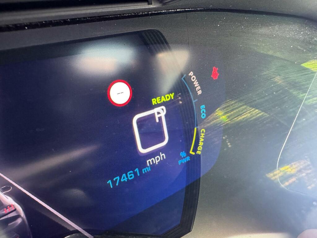 Peugeot e-208 50Kwh Gt Premium 7Kw Charger White #18