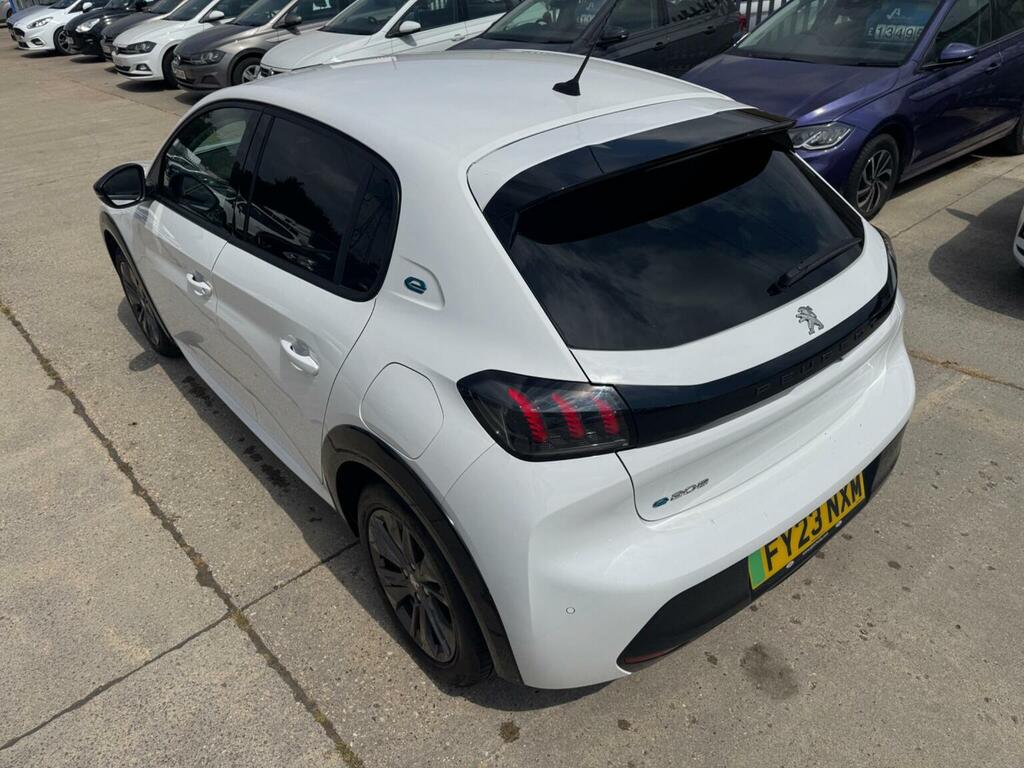 Peugeot e-208 Gt Premium Ev Blue #10
