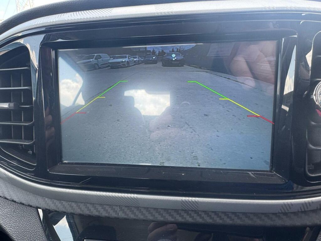 MG MG3 Hatchback 1.5 Vti-tech Exclusive Nav Euro 6 Ss Silver #2